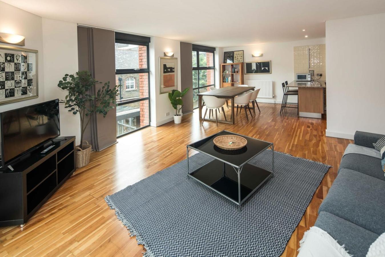 Superfast Broadband 2Bd City Flat Farringdon Londra Exterior foto